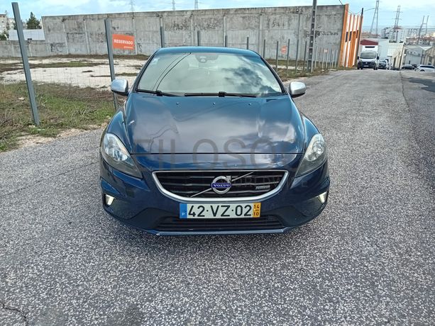 Volvo V40 · Ano 2014