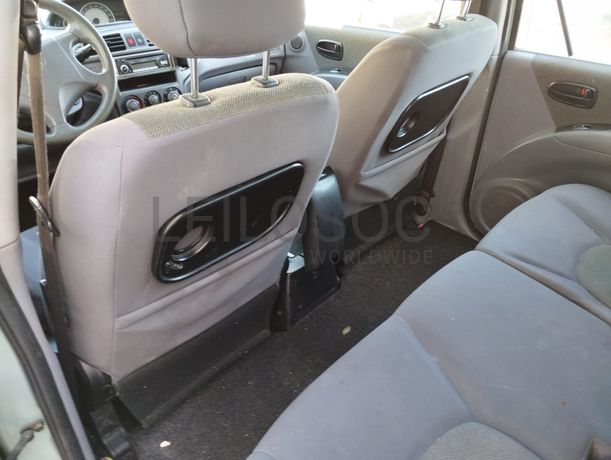 Hyundai Matrix 1.5 CRDI · Ano 2005