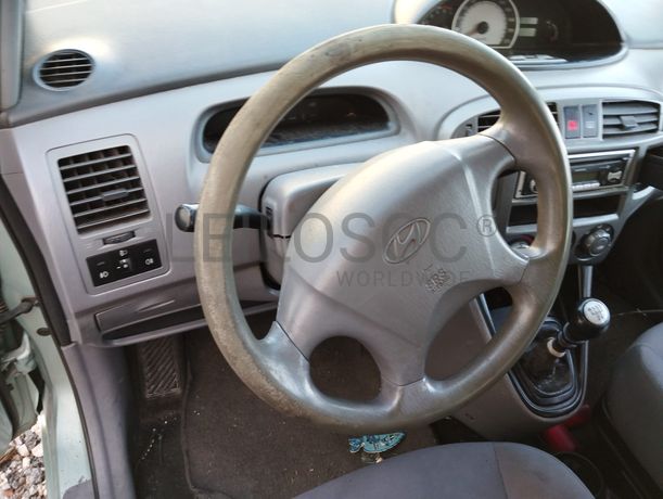 Hyundai Matrix 1.5 CRDI · Ano 2005