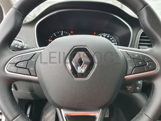 Renault Mégane · Ano 2022