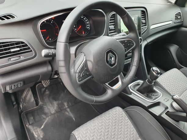 Renault Mégane · Ano 2022