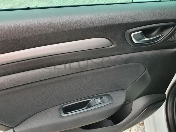 Renault Mégane · Ano 2022