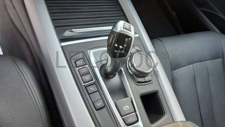 BMW X5 30d · Ano 2015