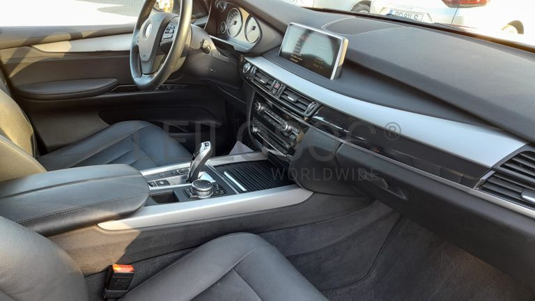 BMW X5 30d · Ano 2015