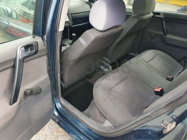 Volkswagen Polo · Ano 2003