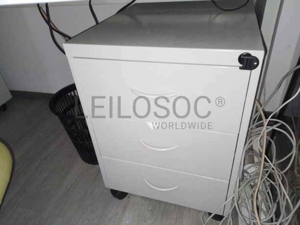 Material Informático e Mobiliário de Escritório