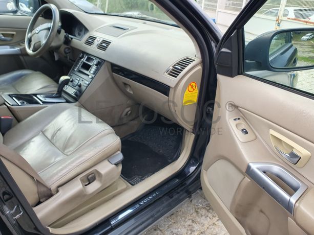 Volvo XC90 · Ano 2003