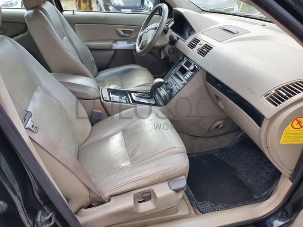 Volvo XC90 · Ano 2003