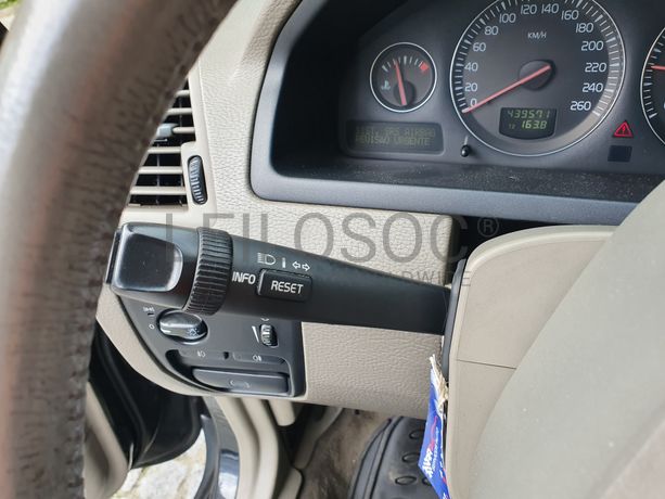 Volvo XC90 · Ano 2003