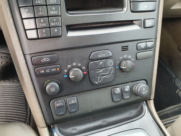 Volvo XC90 · Ano 2003