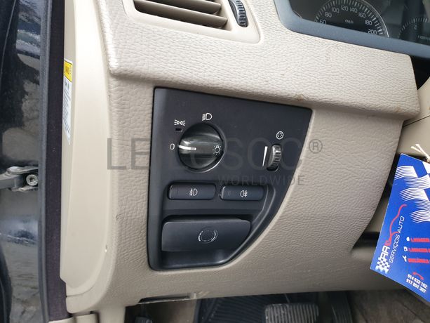 Volvo XC90 · Ano 2003