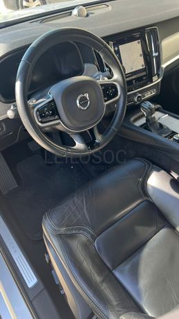 Volvo V90 D4 Inscription · Ano 2016