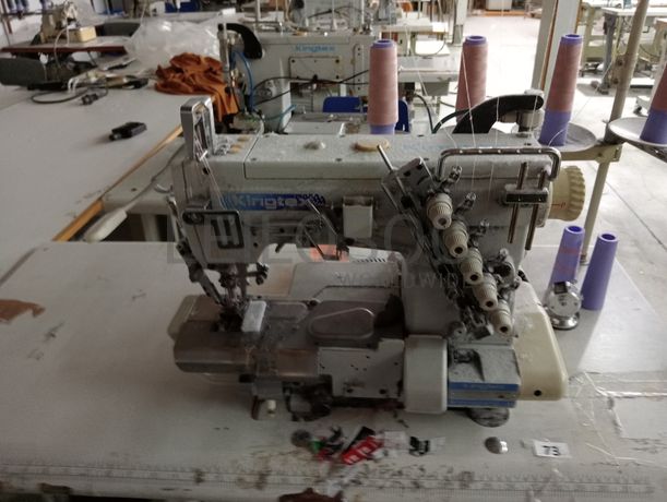 Máquinas de recobrimento + Máquina de corte e cose