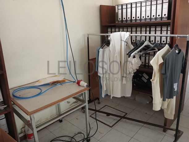 Equipamento de Escritório · Diversos