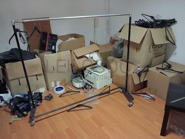 Equipamento de Escritório · Diversos