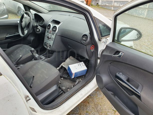 Opel Corsa · Ano 2012