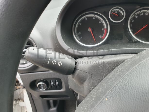 Opel Corsa · Ano 2012