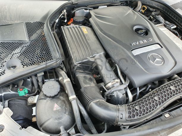 Mercedes-Benz C350 · Ano 2017