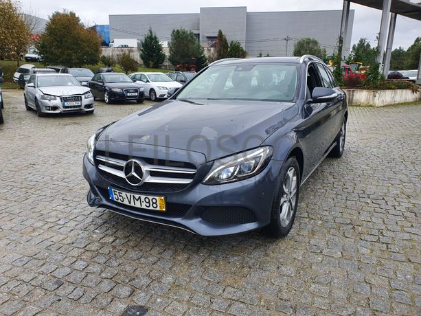 Mercedes-Benz C220 · Ano 2015