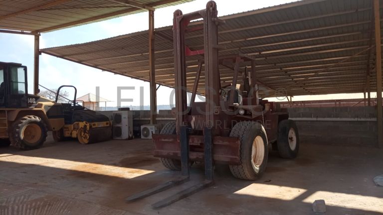 Empilhadeira Forklift