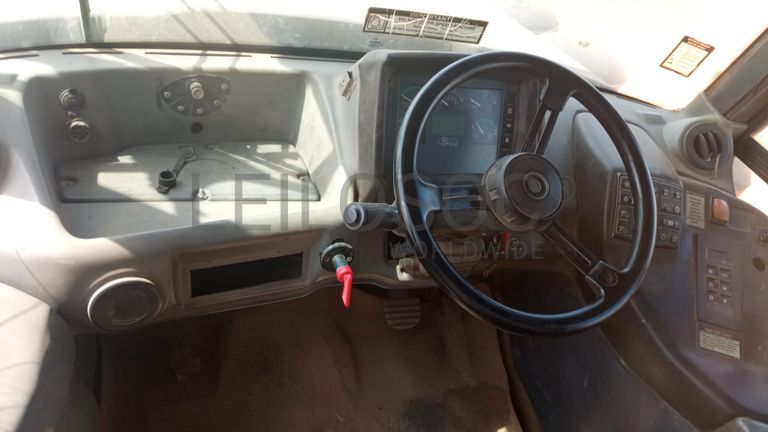 Camião Dumper ADT Bell B50D