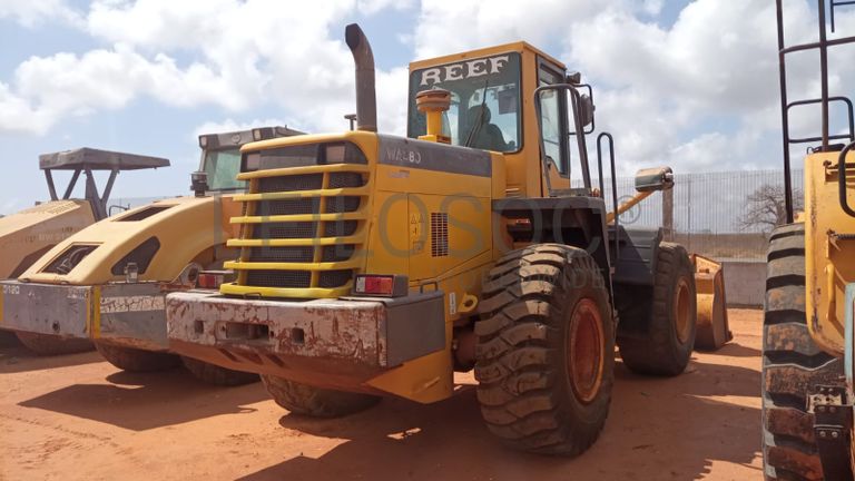 Pá carregadeira Komatsu WA380