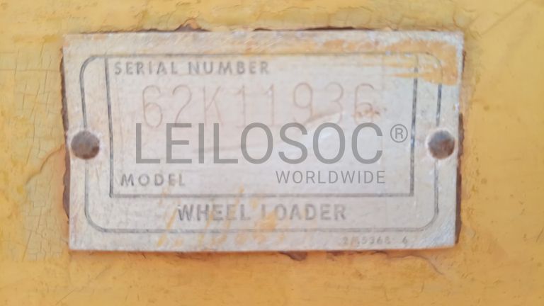 Pá carregadeira Caterpillar