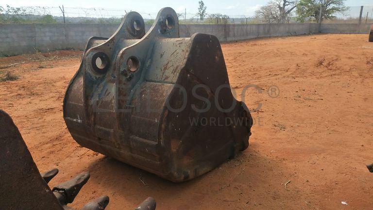 Balde escavadeira 2m