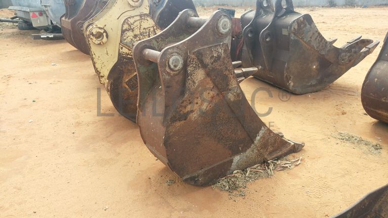 Balde escavadeira 22 polegadas