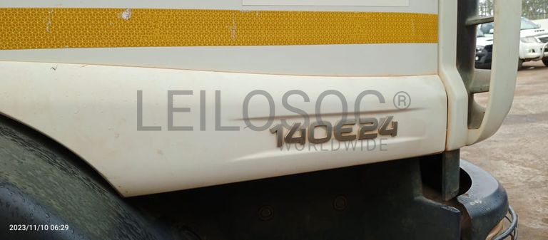 Camião de marca Iveco