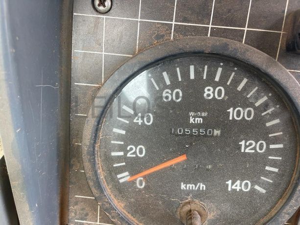 Camião de marca TATA