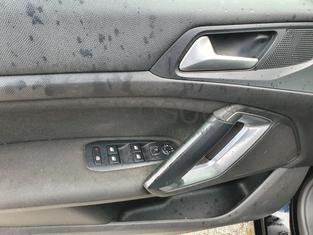 Peugeot 308 · Ano 2014