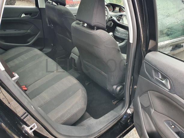 Peugeot 308 · Ano 2014