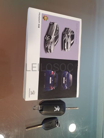 Peugeot 308 · Ano 2014