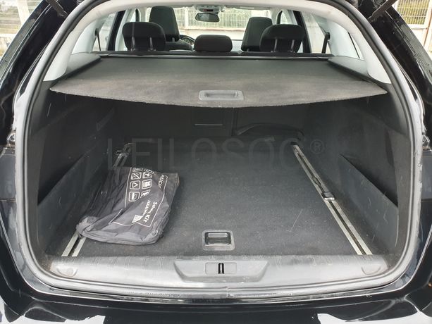 Peugeot 308 · Ano 2014