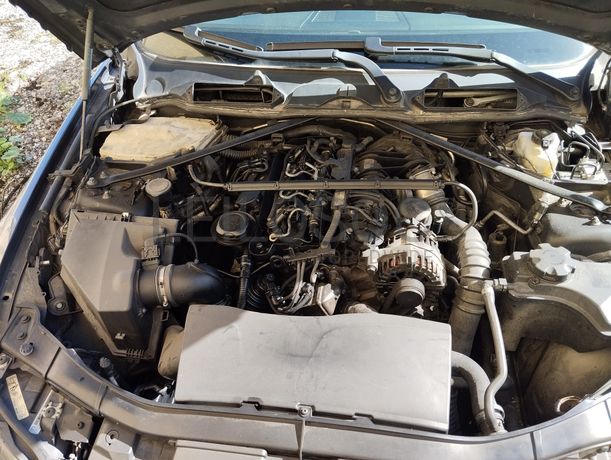 BMW 318D · Ano 2008