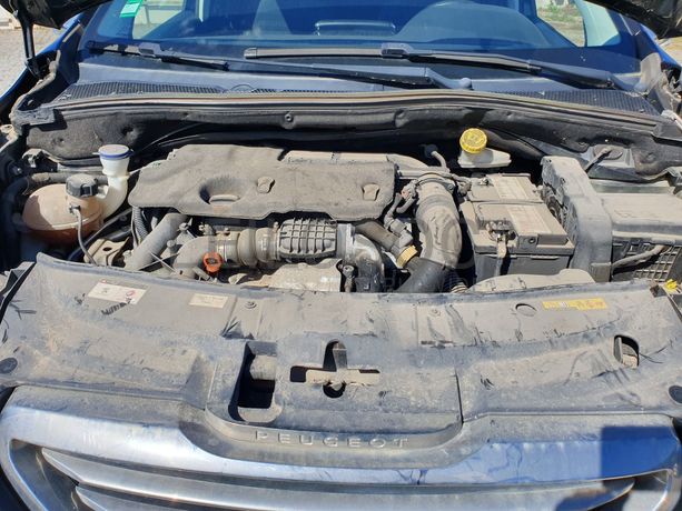 Peugeot 2008 · Ano 2015