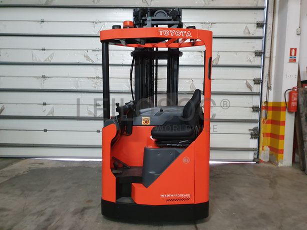 Empilhador Retrátil Toyota BT 16