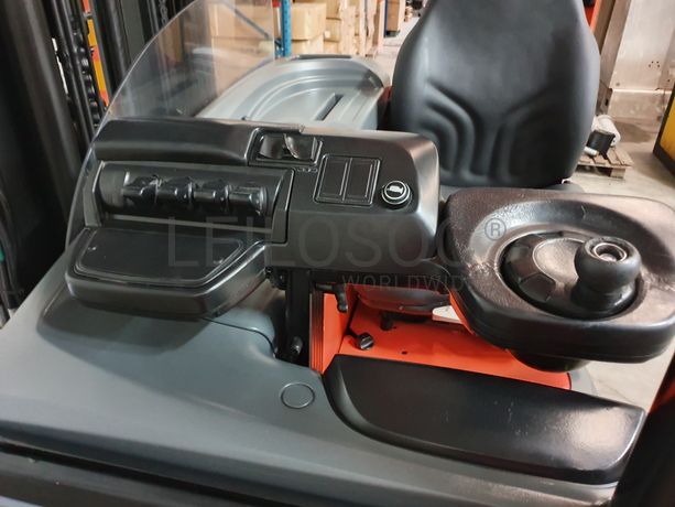 Empilhador Retrátil Toyota BT 16