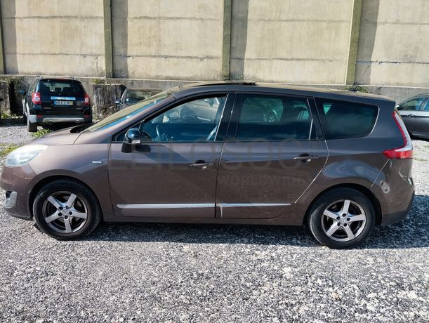 Renault Mégane Scénic · Ano 2012