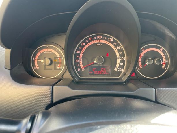 Kia Ceed 1.6 CRDI · Ano 2012