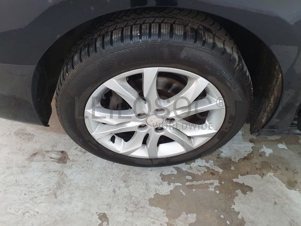 Peugeot 508 1.6 HDI · Ano 2011