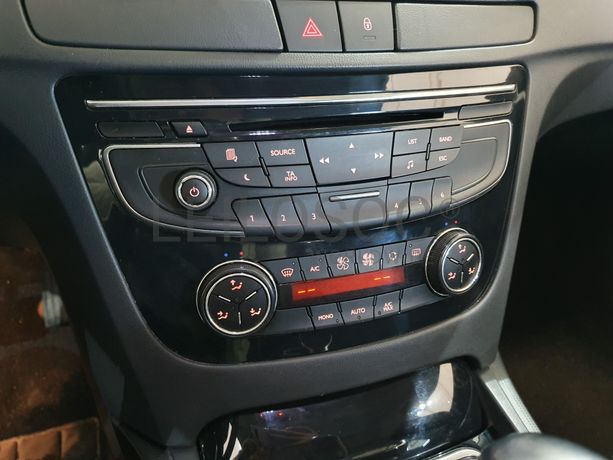 Peugeot 508 1.6 HDI · Ano 2011