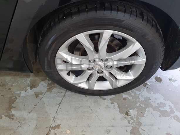 Peugeot 508 1.6 HDI · Ano 2011