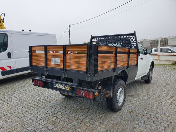 Mitsubishi L200 · Ano 2015