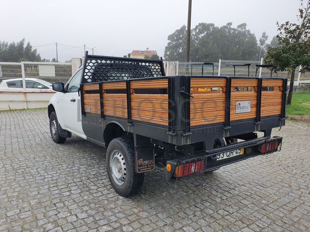 Mitsubishi L200 · Ano 2015