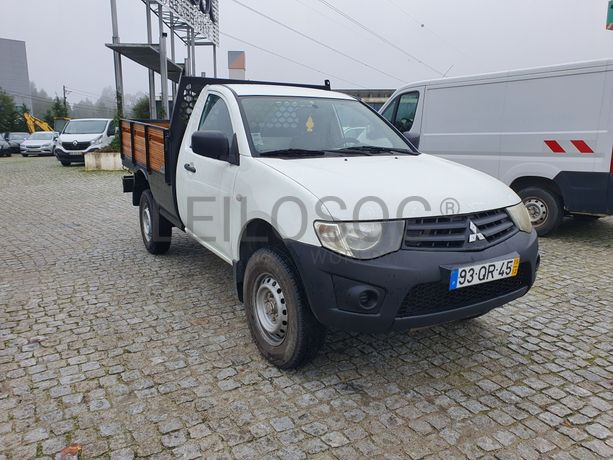 Mitsubishi L200 · Ano 2015