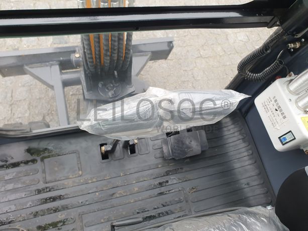 Mini Giratória Infront YFE20 · Ano 2023