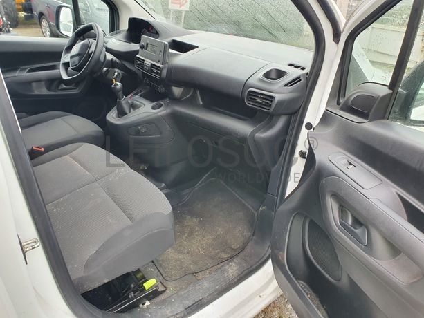 Peugeot Partner · Ano 2019