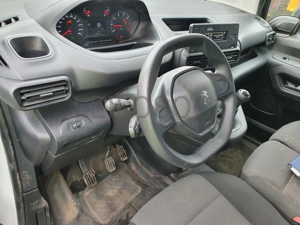 Peugeot Partner · Ano 2019